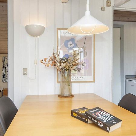 6 Person Holiday Home On A Holiday Park In Hemmet Exterior photo